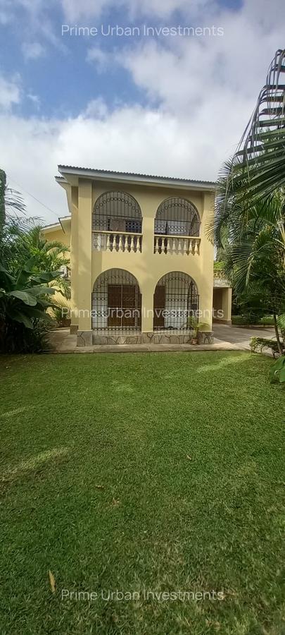 4 Bed House with En Suite in Nyali Area - 6