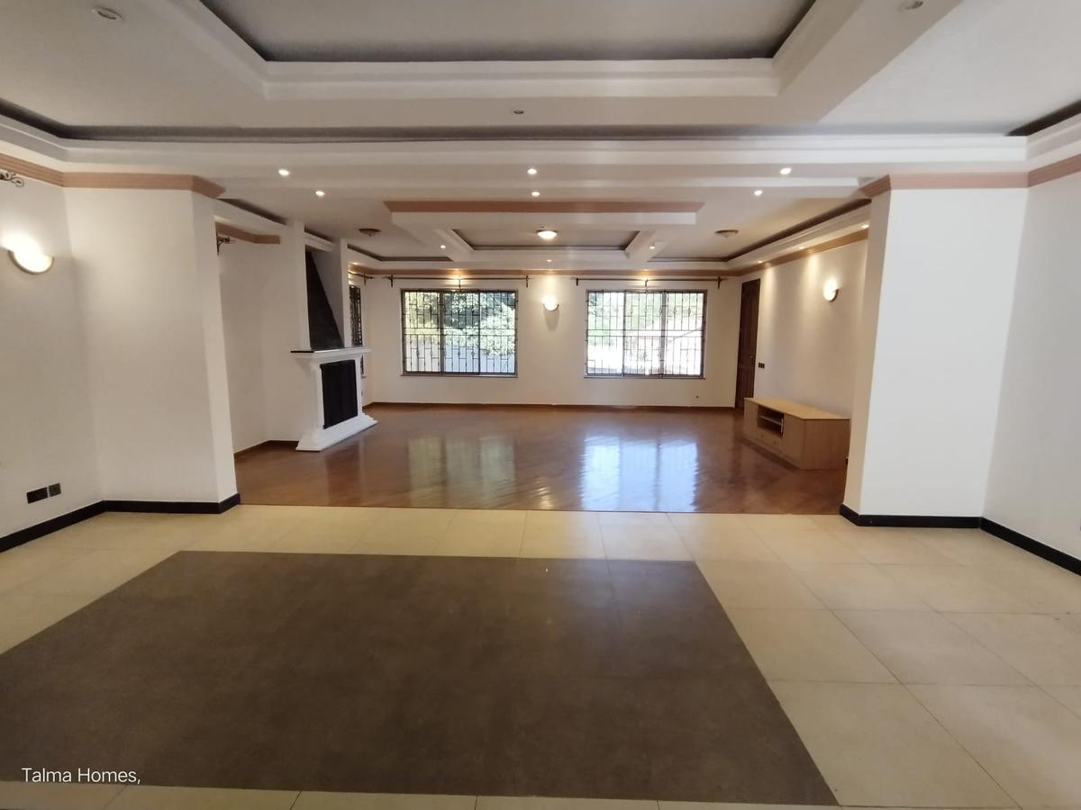 4 Bed Townhouse with En Suite at Eldama Ravine Road - 19
