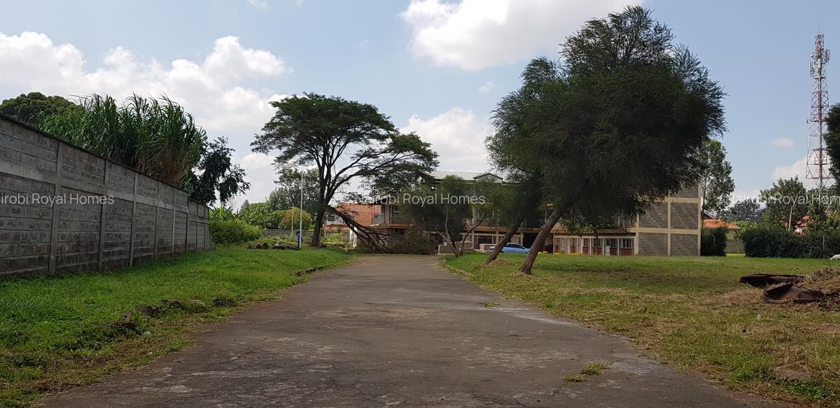 Commercial Property with Backup Generator at Close To Braeburn Garden Estate - 10