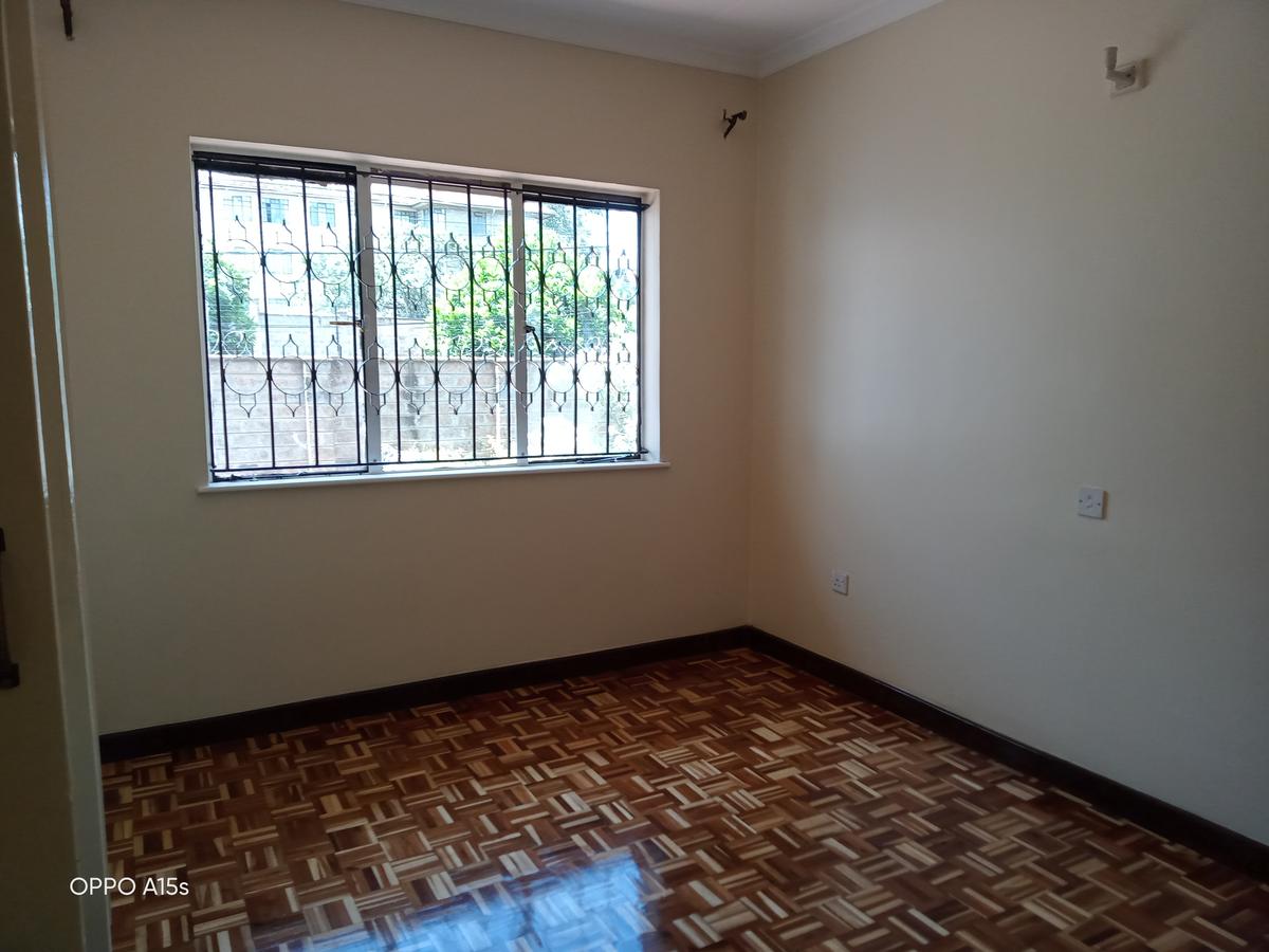 3 Bed Townhouse with En Suite in Kileleshwa - 14