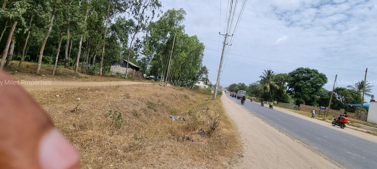 1 ac Commercial Land at Mtwapa - 1