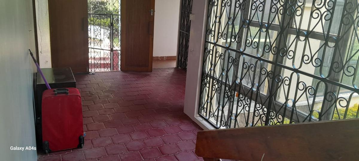 4 Bed Townhouse with En Suite in Lavington - 8