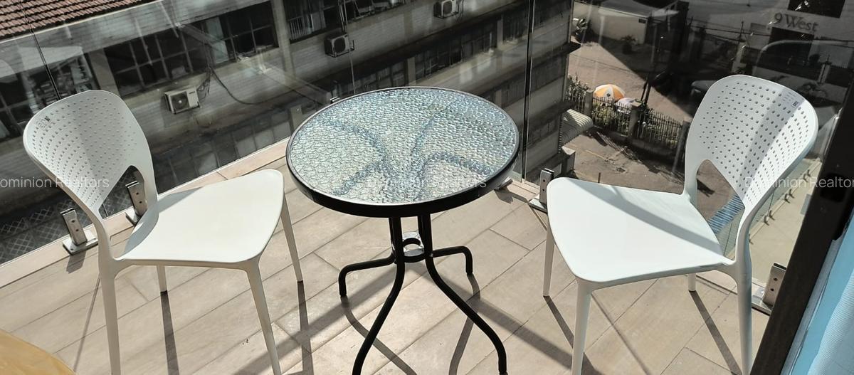 Serviced 2 Bed Apartment with En Suite at Mkungu Close - 15