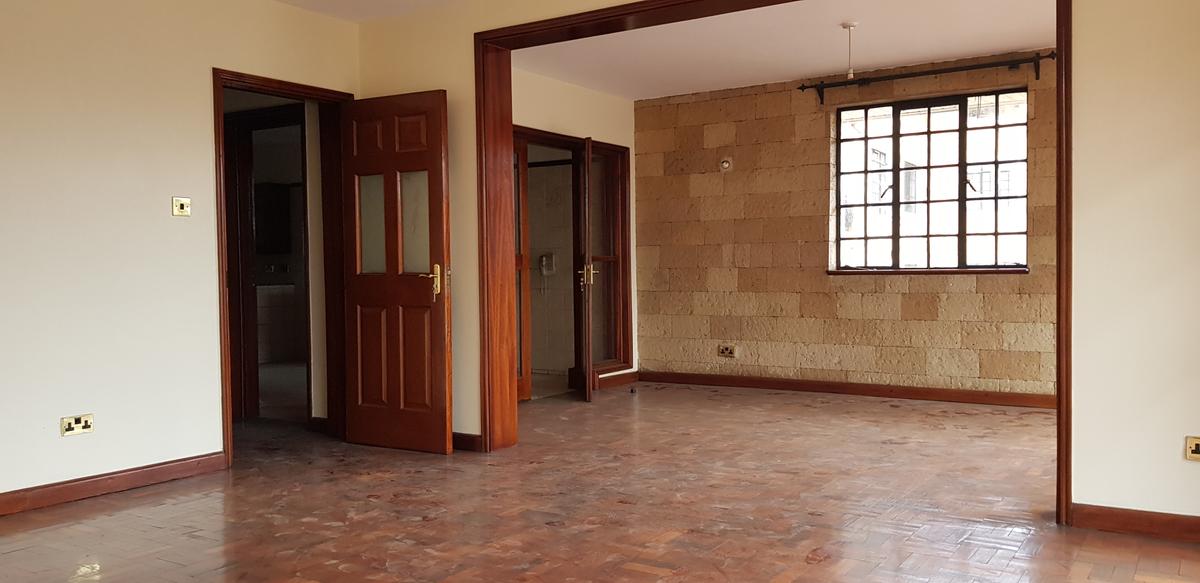 4 Bed Townhouse with En Suite at Riara Road - 15