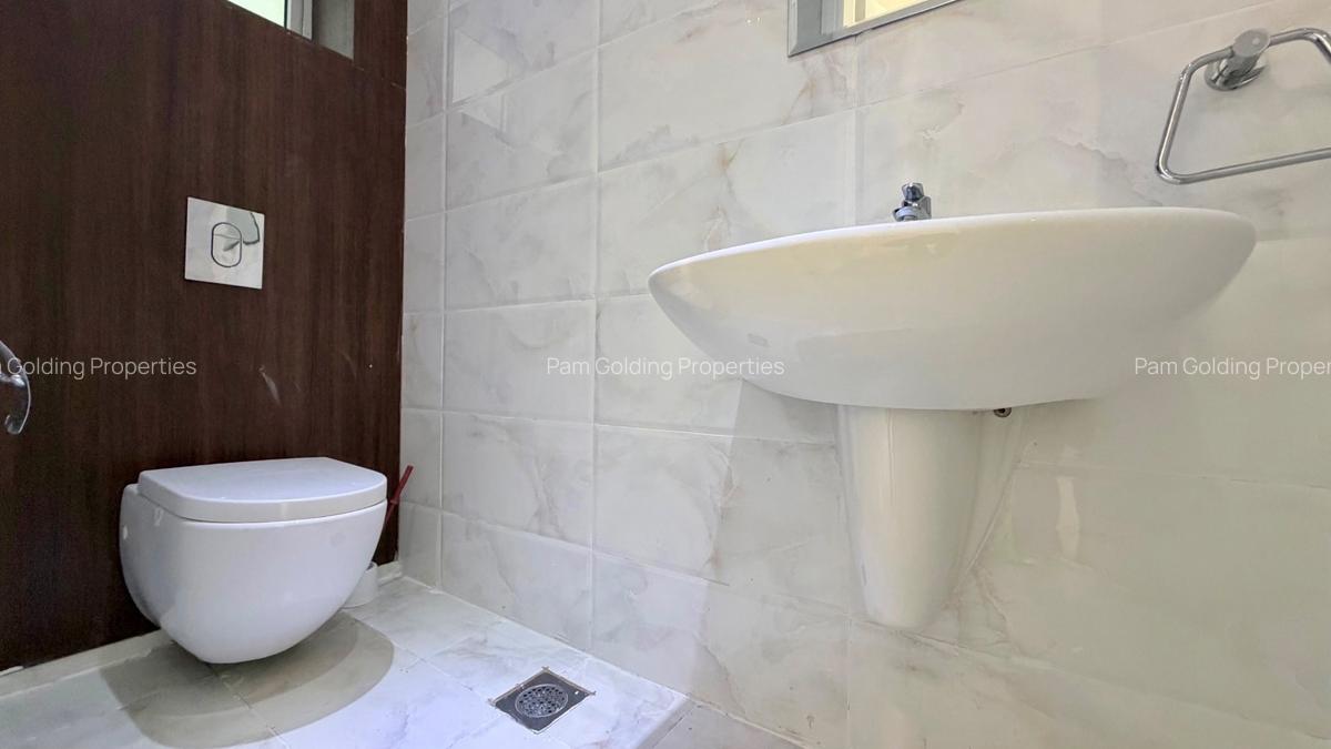 2 Bed Apartment with En Suite at Pilipili Way - 12