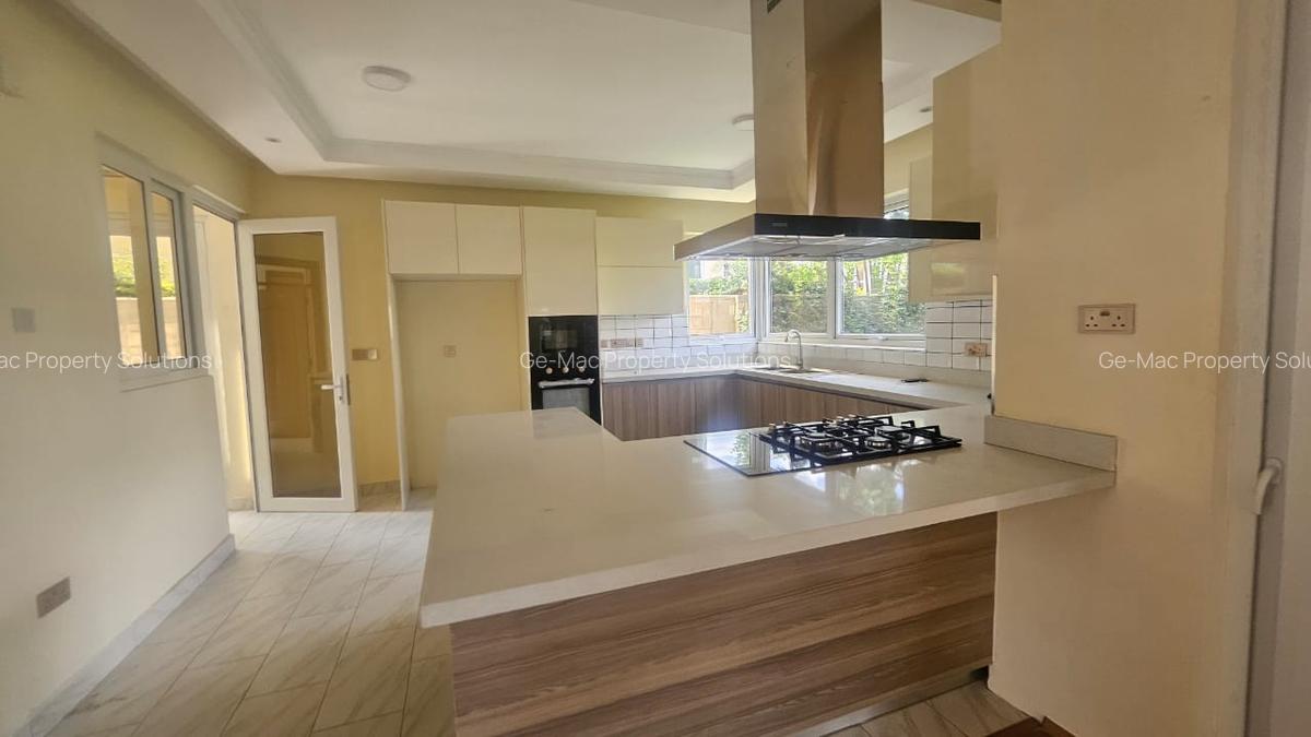 4 Bed House with En Suite in Kiambu Road - 4