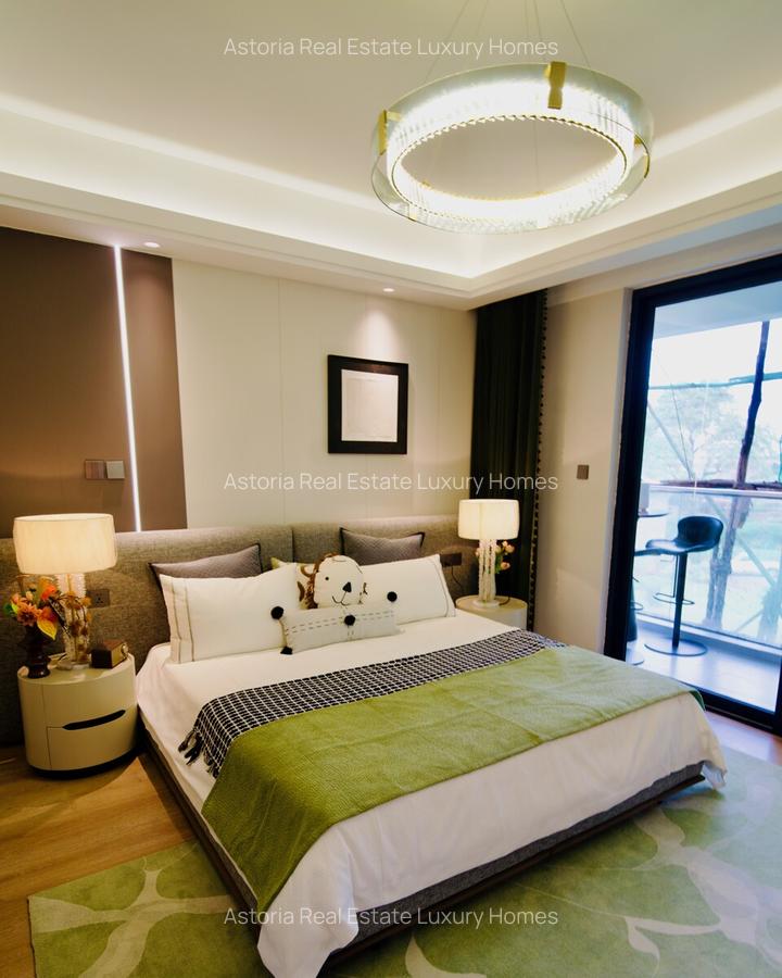 3 Bed Apartment with En Suite at 2026-410 - 20