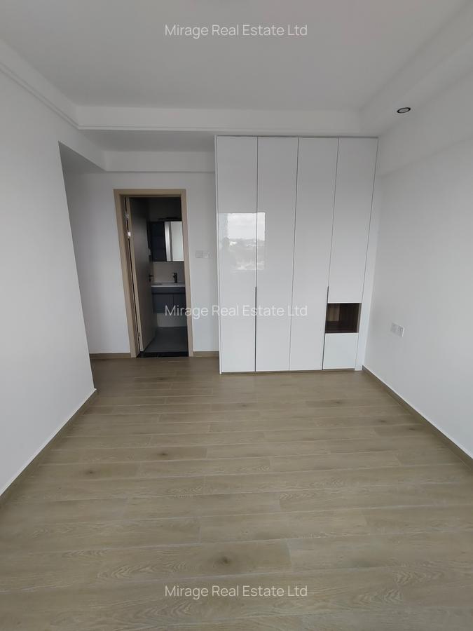 3 Bed Apartment with En Suite in Westlands Area - 16