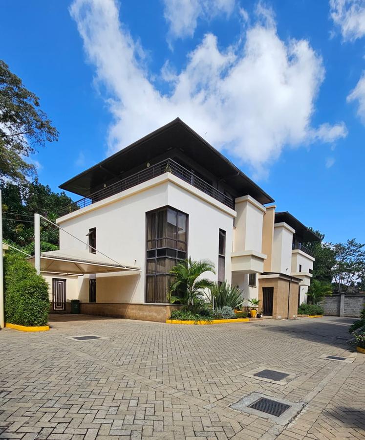 4 bed villa with en suite at kileleshwa