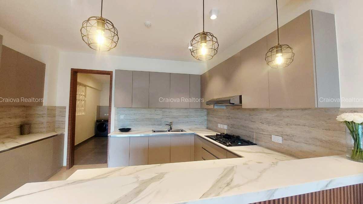 3 Bed Apartment with En Suite at Riverside Drive - 8