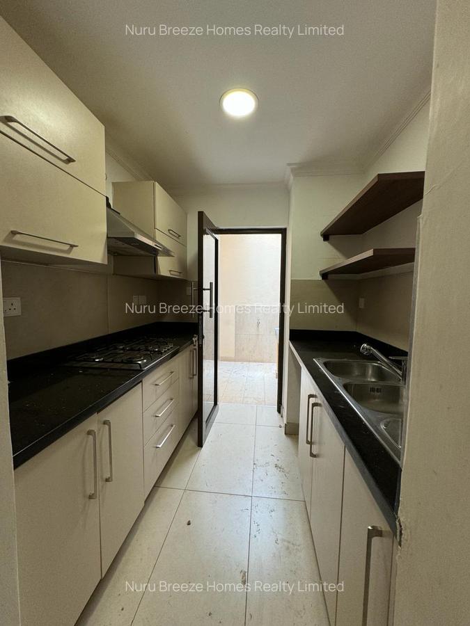 4 Bed Townhouse with En Suite in Lavington - 5