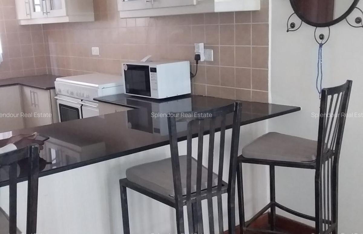 2 Bed Apartment with En Suite in Riverside - 8