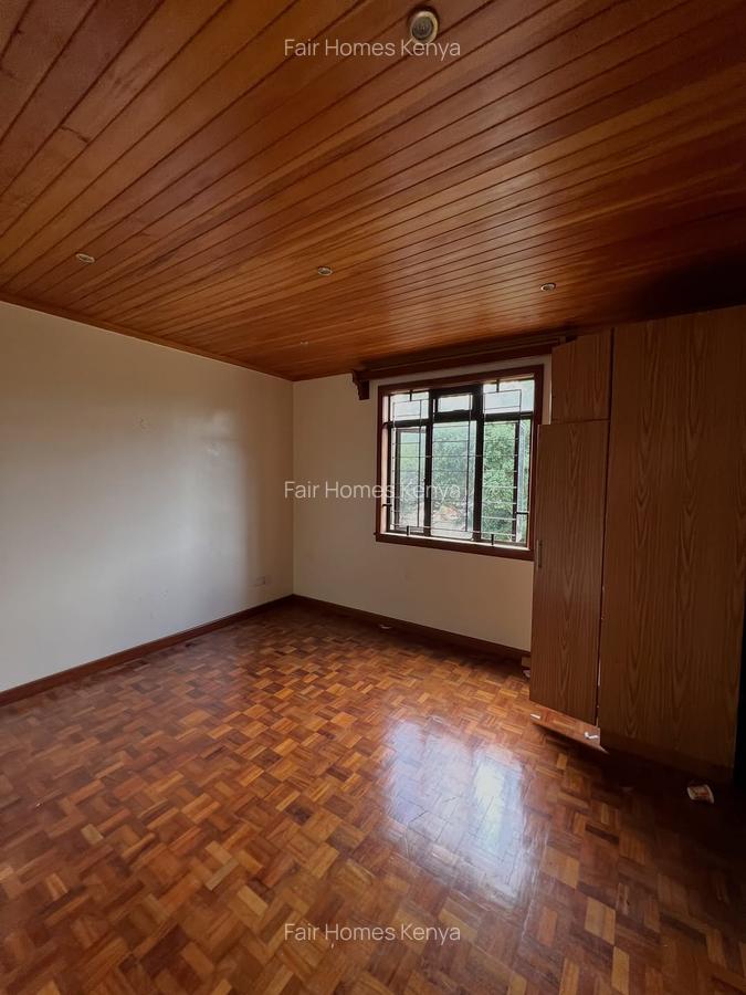 5 Bed Townhouse with En Suite at Gitanga Road - 18