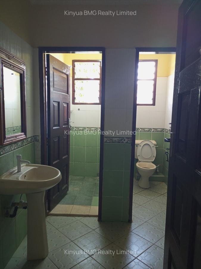 3 Bed Apartment with Borehole at Customs - 5