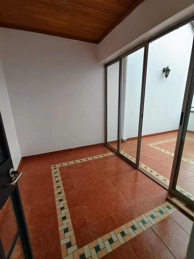 4 Bed Townhouse with En Suite at Lavington - 13