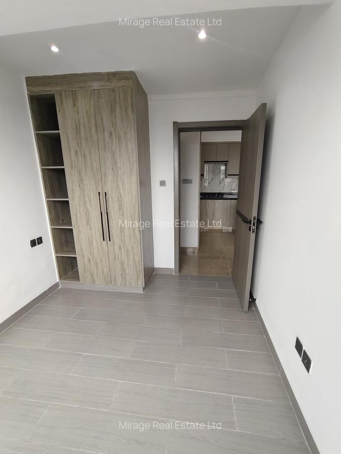 1 Bed Apartment with Gym in Kilimani - 9