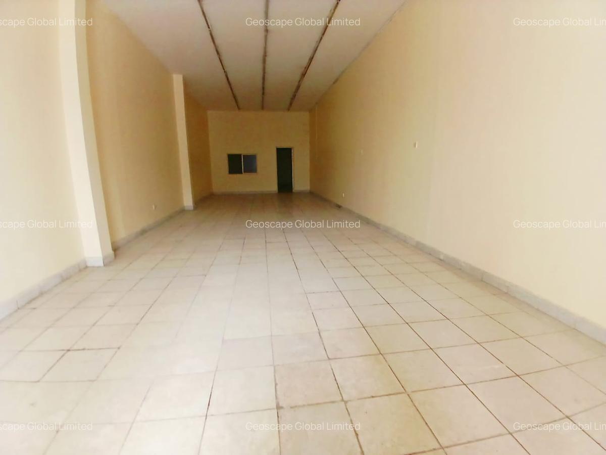 1,220 ft² Warehouse with Backup Generator in Industrial Area - 5