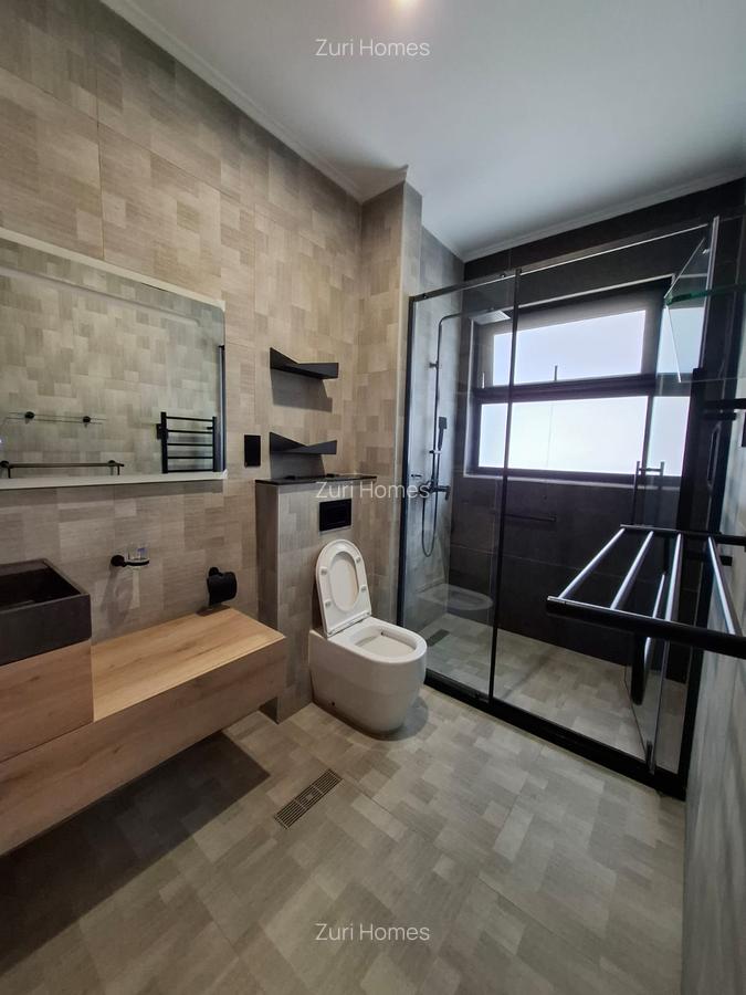 4 Bed Townhouse with En Suite in Lavington - 12