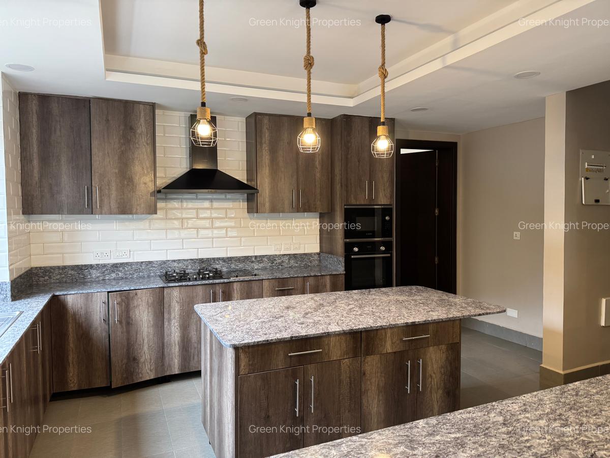 Serviced 4 Bed Apartment with En Suite in Kilimani - 5