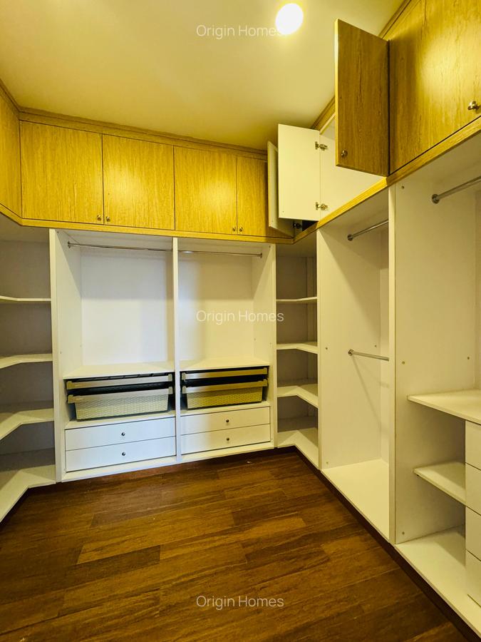 4 Bed Apartment with En Suite at Spring Valley - 9