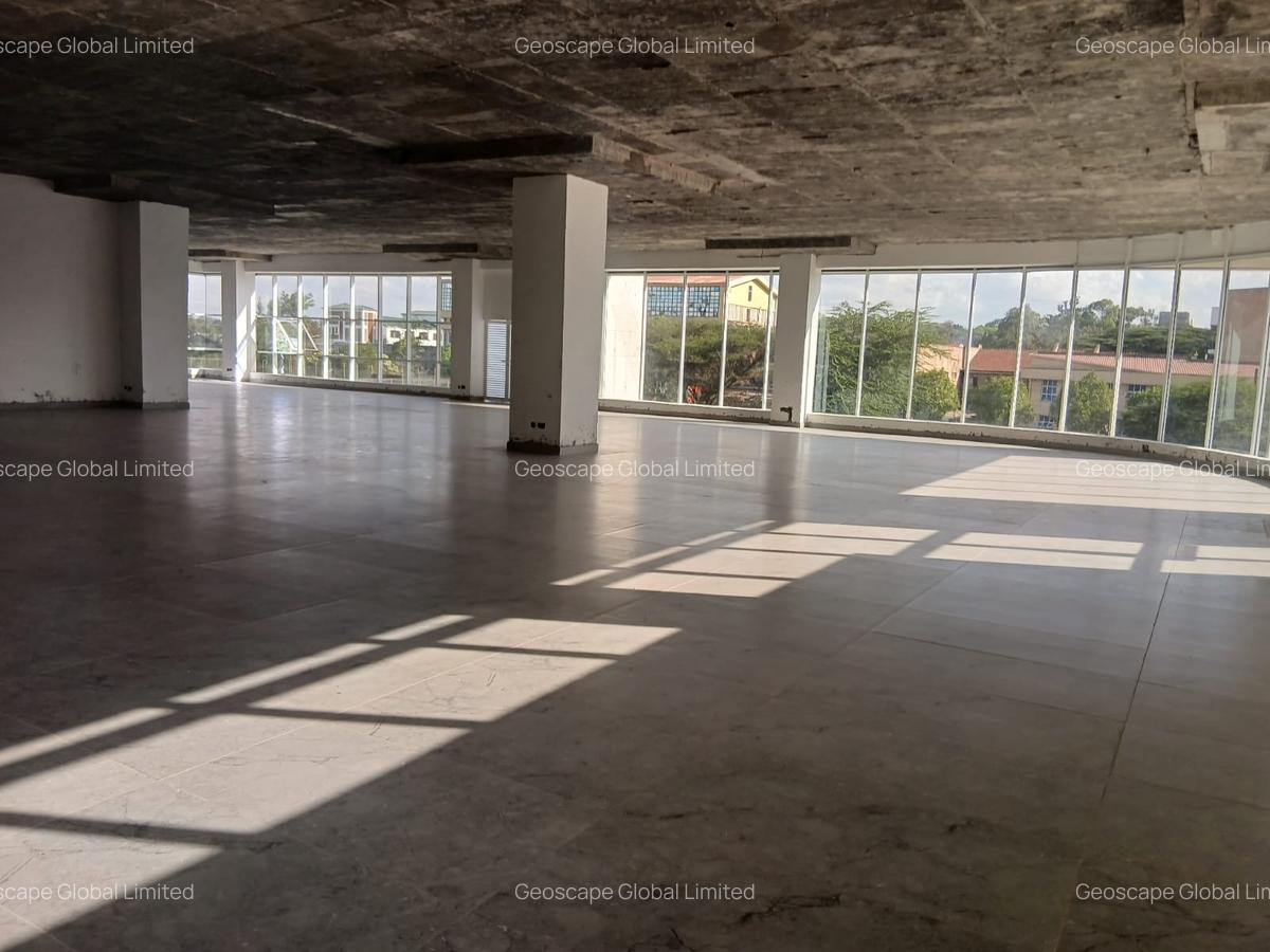 5,600 ft² Office with Parking in Karen - 5