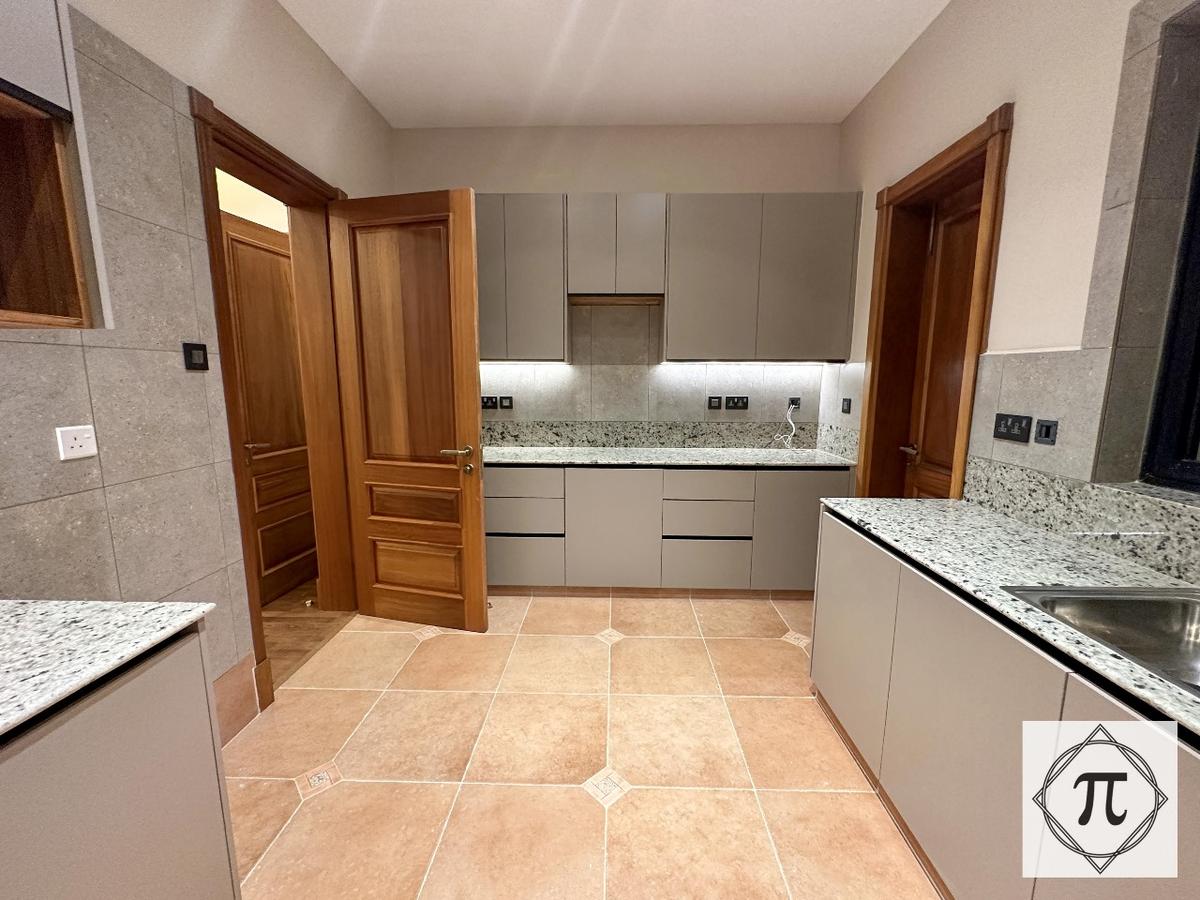 2 Bed Apartment with En Suite in Muthaiga - 1