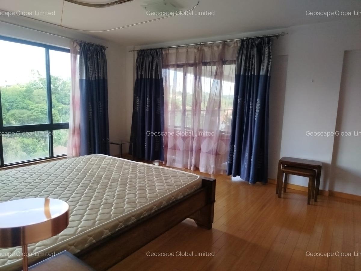 Furnished 3 Bed Apartment with En Suite in Brookside - 6