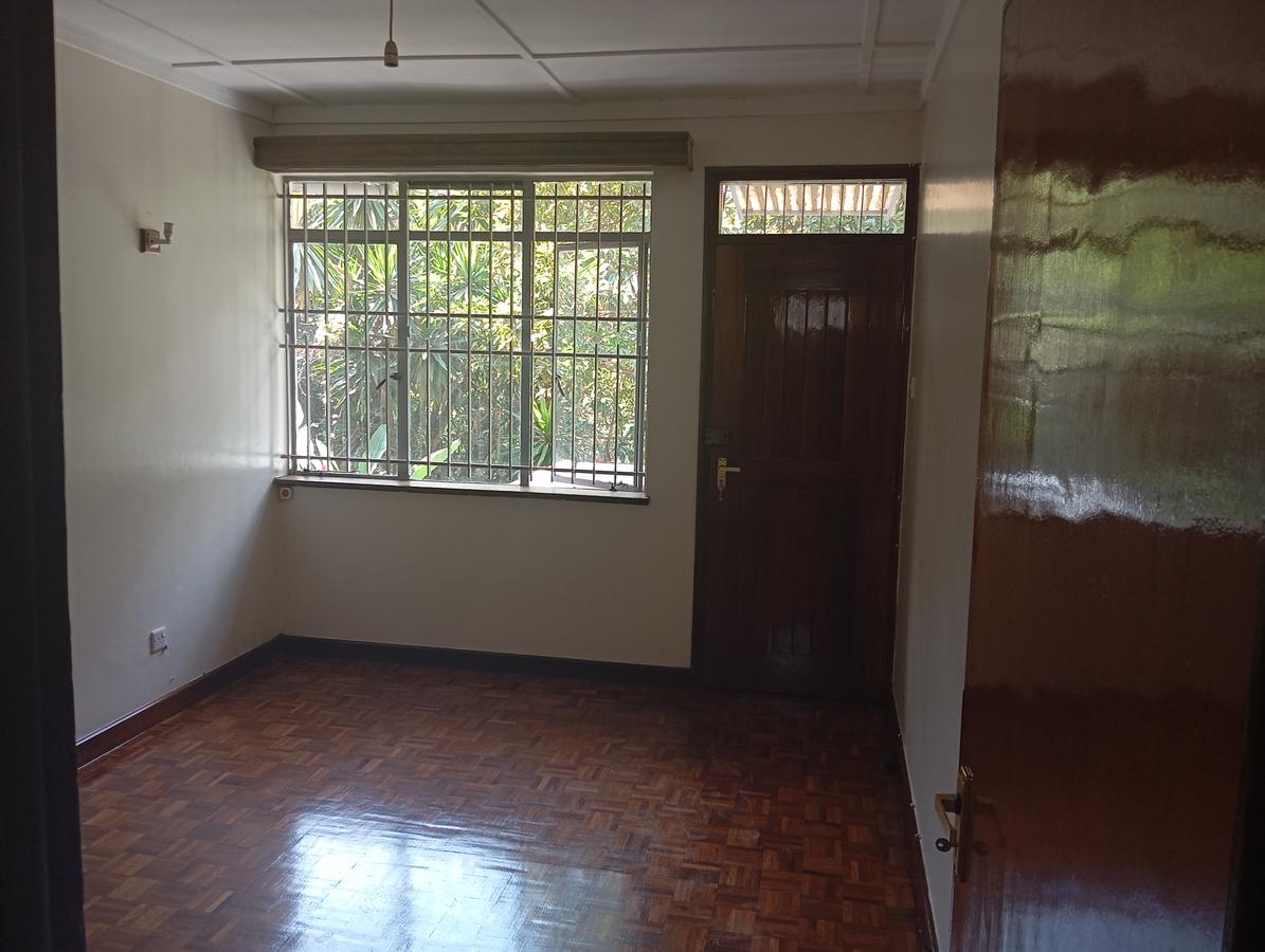 4 Bed Townhouse with En Suite at Kileleshwa Estate - 3