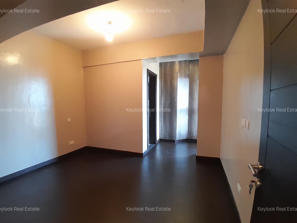 4 Bed Apartment with En Suite at Lavington - 10