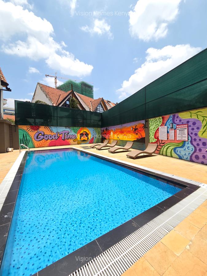 1 Bed Apartment with En Suite in Brookside - 14