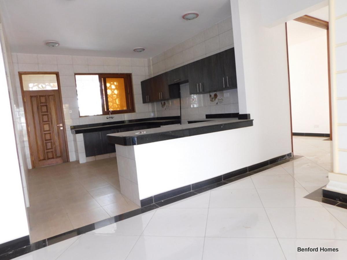 3 Bed Apartment with En Suite at Nyali - 20