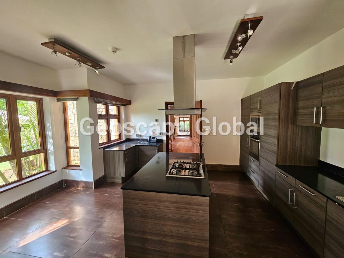4 Bed House with En Suite in Kitisuru - 9