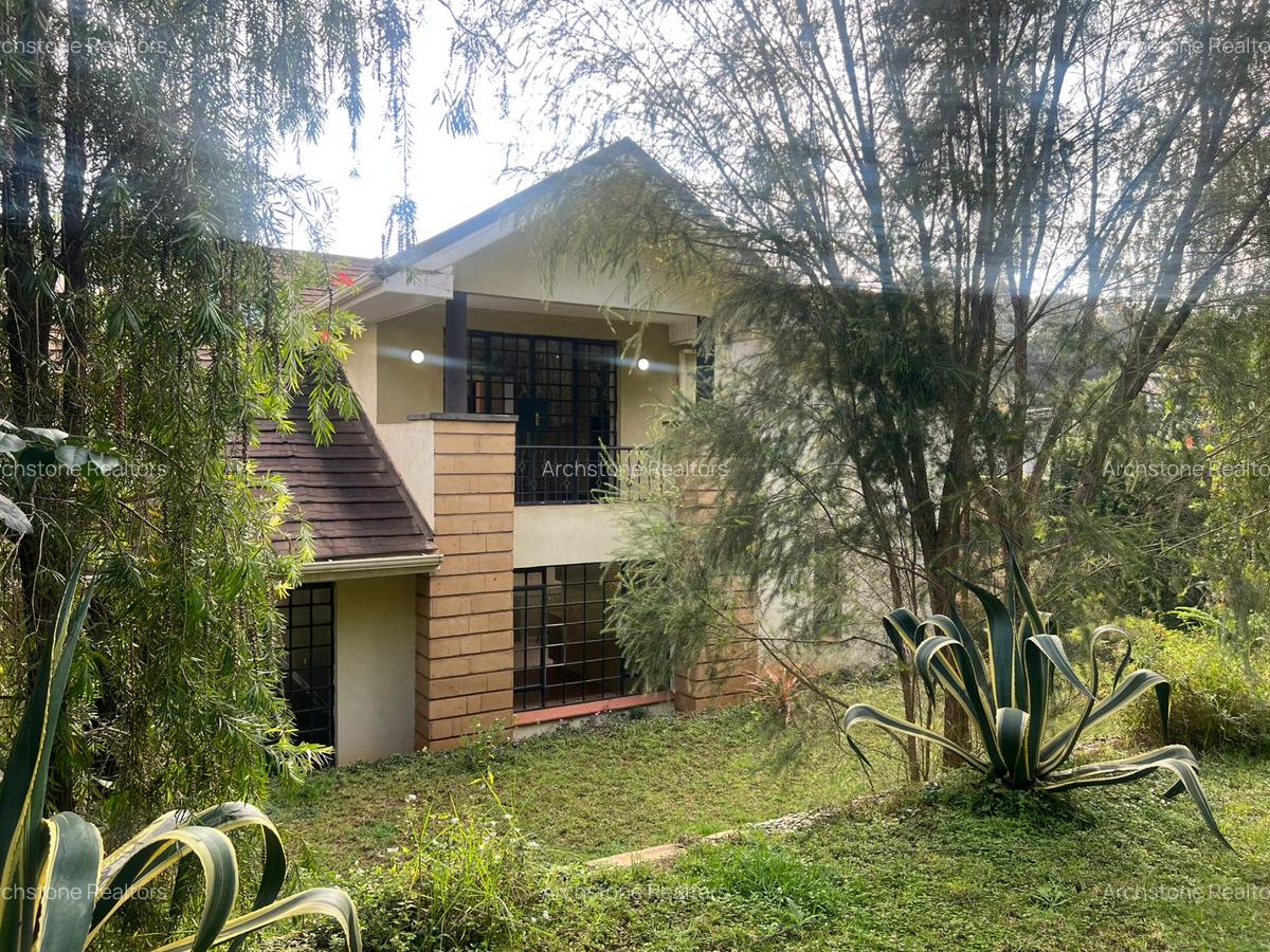4 Bed Townhouse with En Suite in Kitisuru - 2