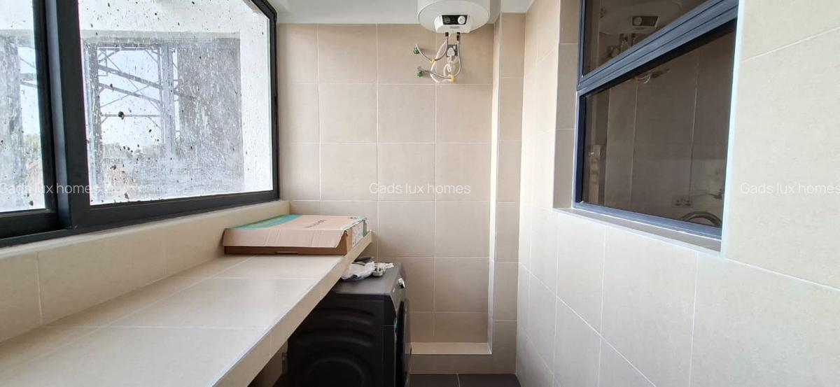 2 Bed Apartment with En Suite at Brookside - 7