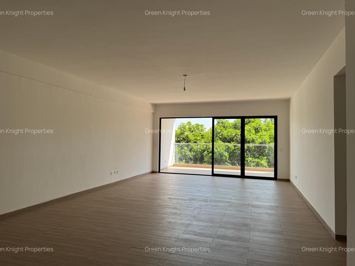 Serviced 3 Bed Apartment with En Suite in Kileleshwa - 11