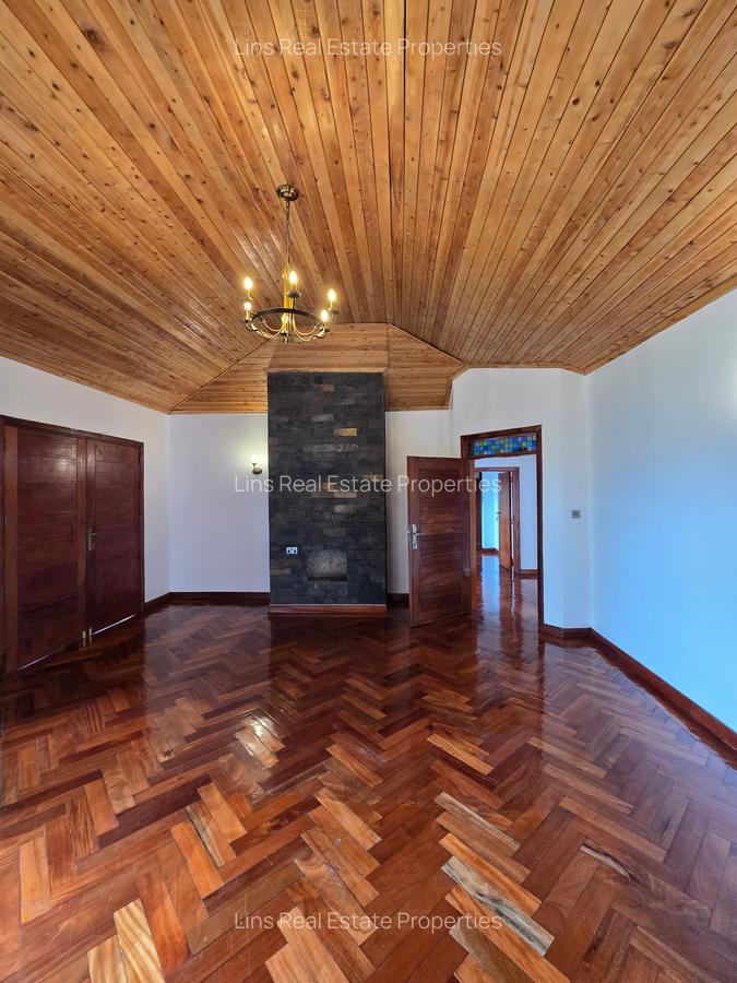 4 Bed Townhouse with En Suite in Kitisuru - 6