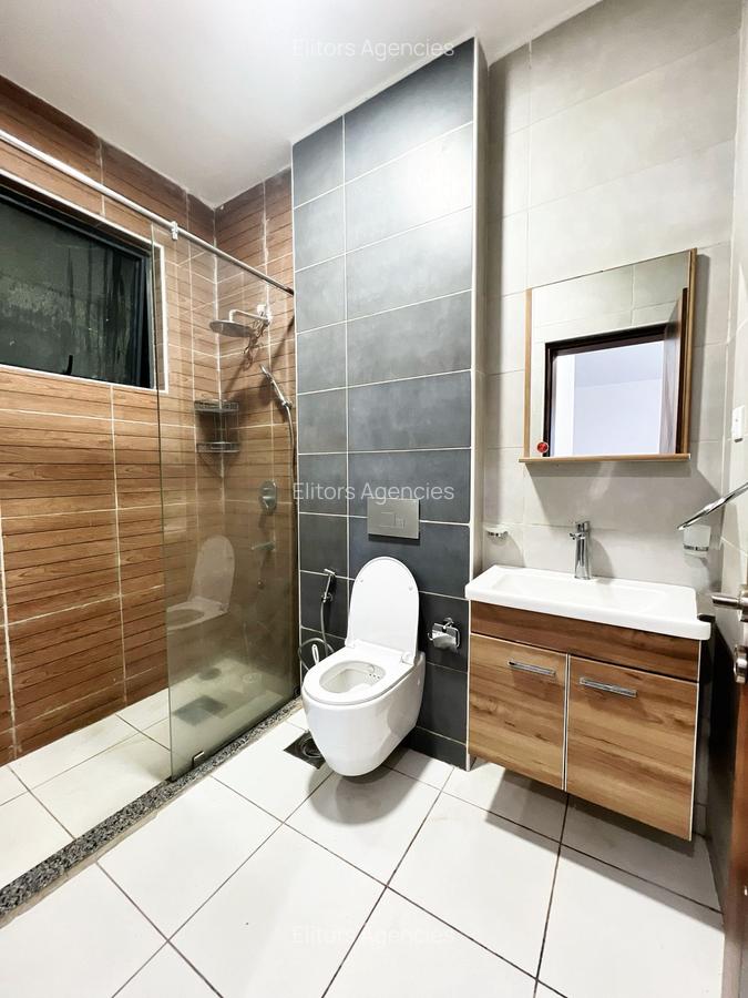 1 Bed Apartment with En Suite at Argwings Kodhek - 8