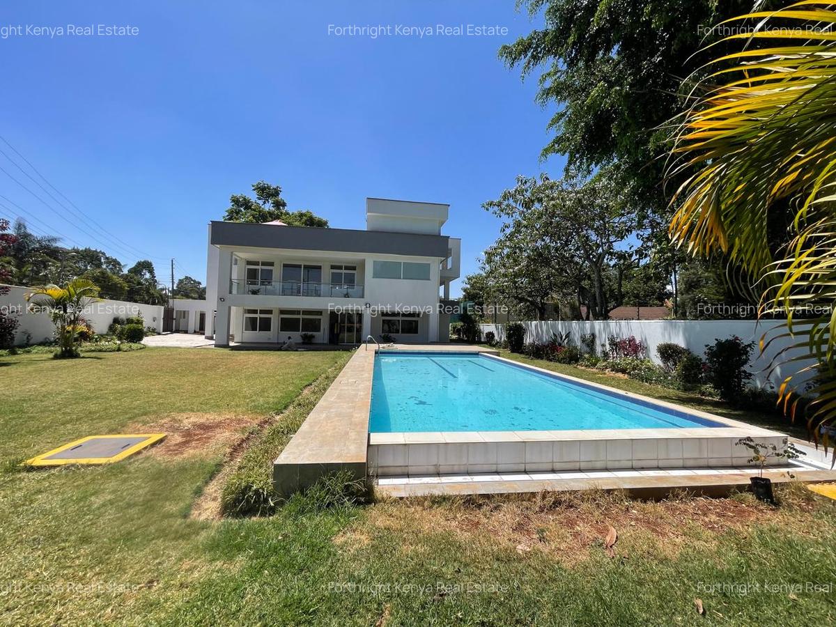 4 Bed House with En Suite at Runda - 3