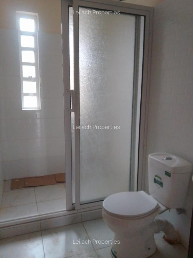 4 Bed House with En Suite in Karen - 9