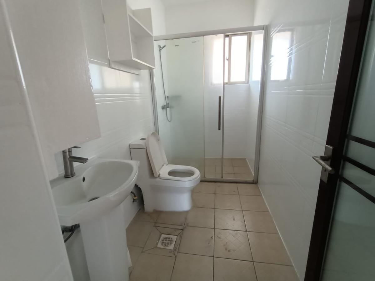 2 Bed Apartment in Kilimani - 8