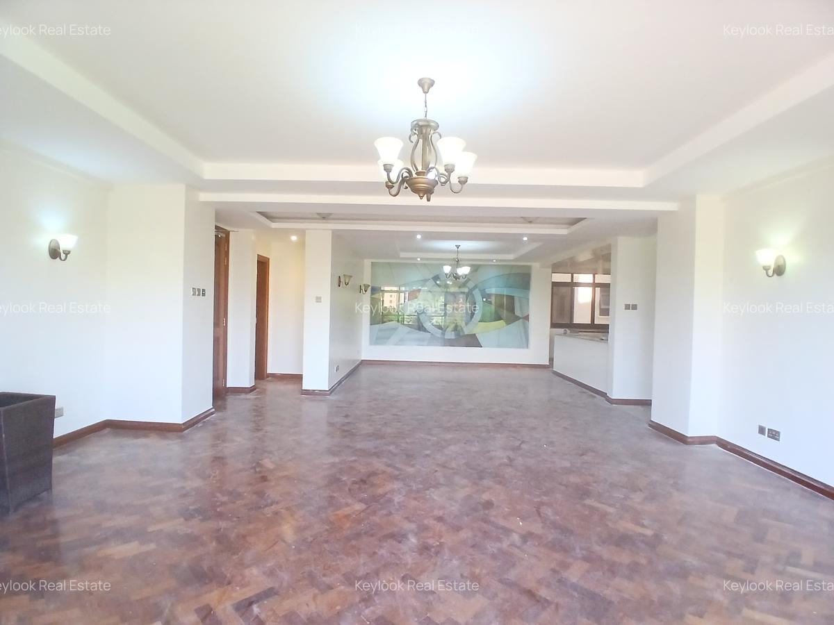 3 Bed Apartment with En Suite at Riverside Drive - 10