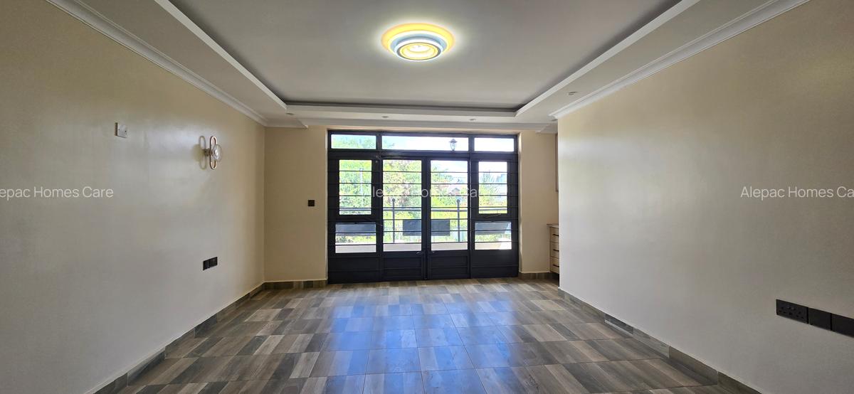 5 Bed Townhouse with En Suite at Varsityville - 9