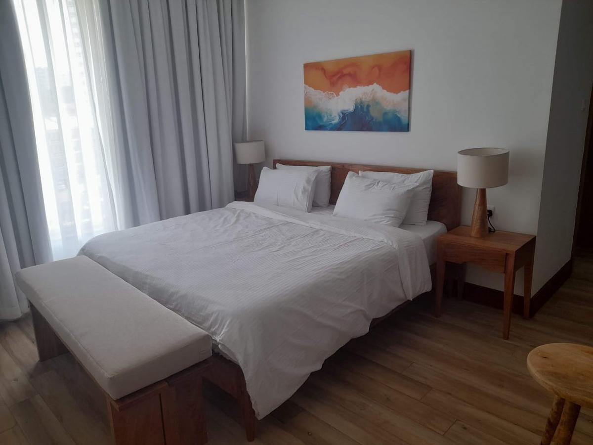 Furnished 2 Bed Apartment with En Suite in Parklands - 10