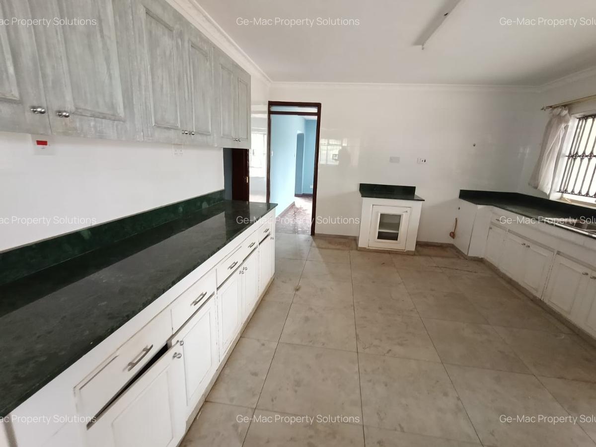 5 Bed House with En Suite in Gigiri - 5