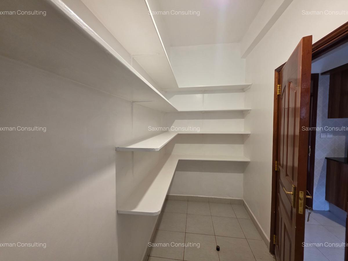 4 Bed House with En Suite in Kitisuru - 4