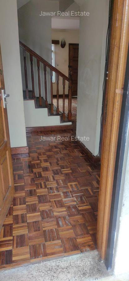 4 Bed Townhouse with En Suite in South B - 5