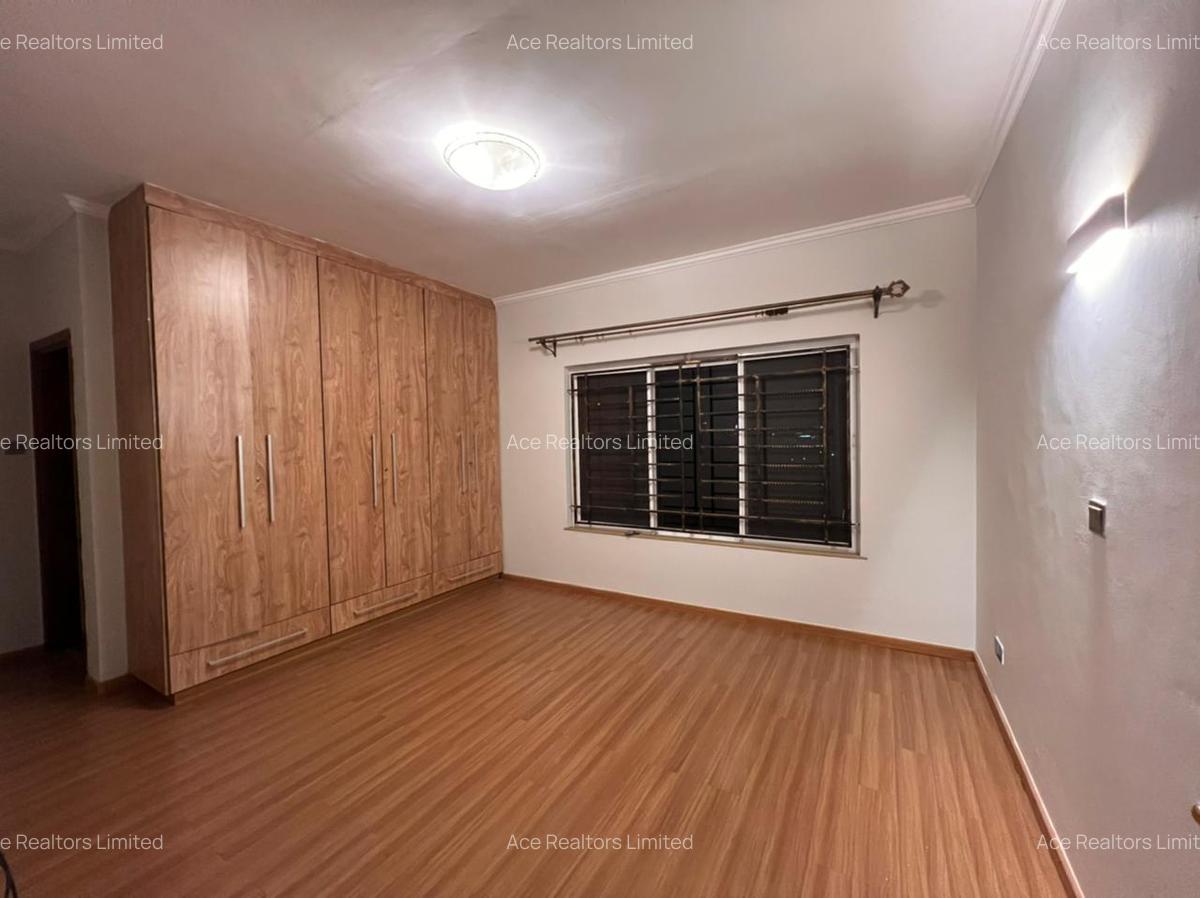 3 Bed Apartment with En Suite at Kileleshwa - 13