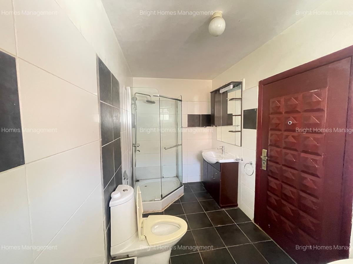 5 Bed Townhouse with En Suite in Lavington - 11