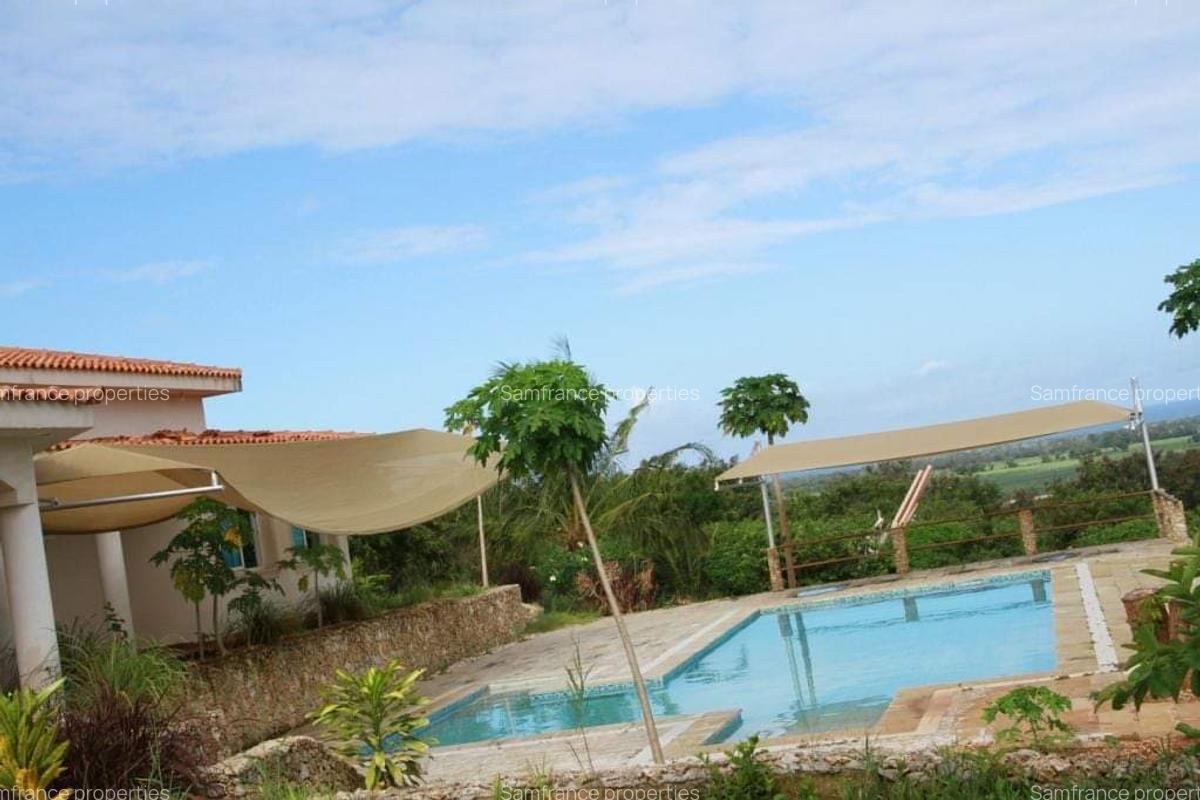 5 Bed Villa with En Suite at Kilifi - 5