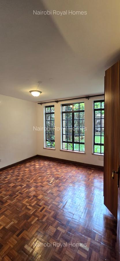 3 Bed Apartment with En Suite at Valley Arcade - 19